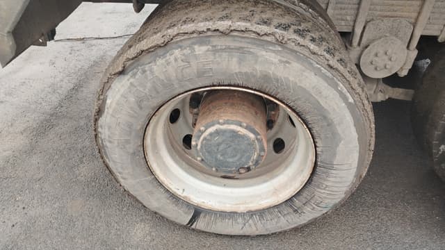 FAW CA 3310 8x4 Самосвал - 9
