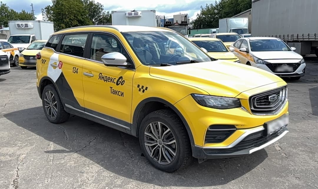 Geely Atlas Pro - 2