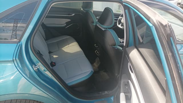 Geely EMGRAND - 9