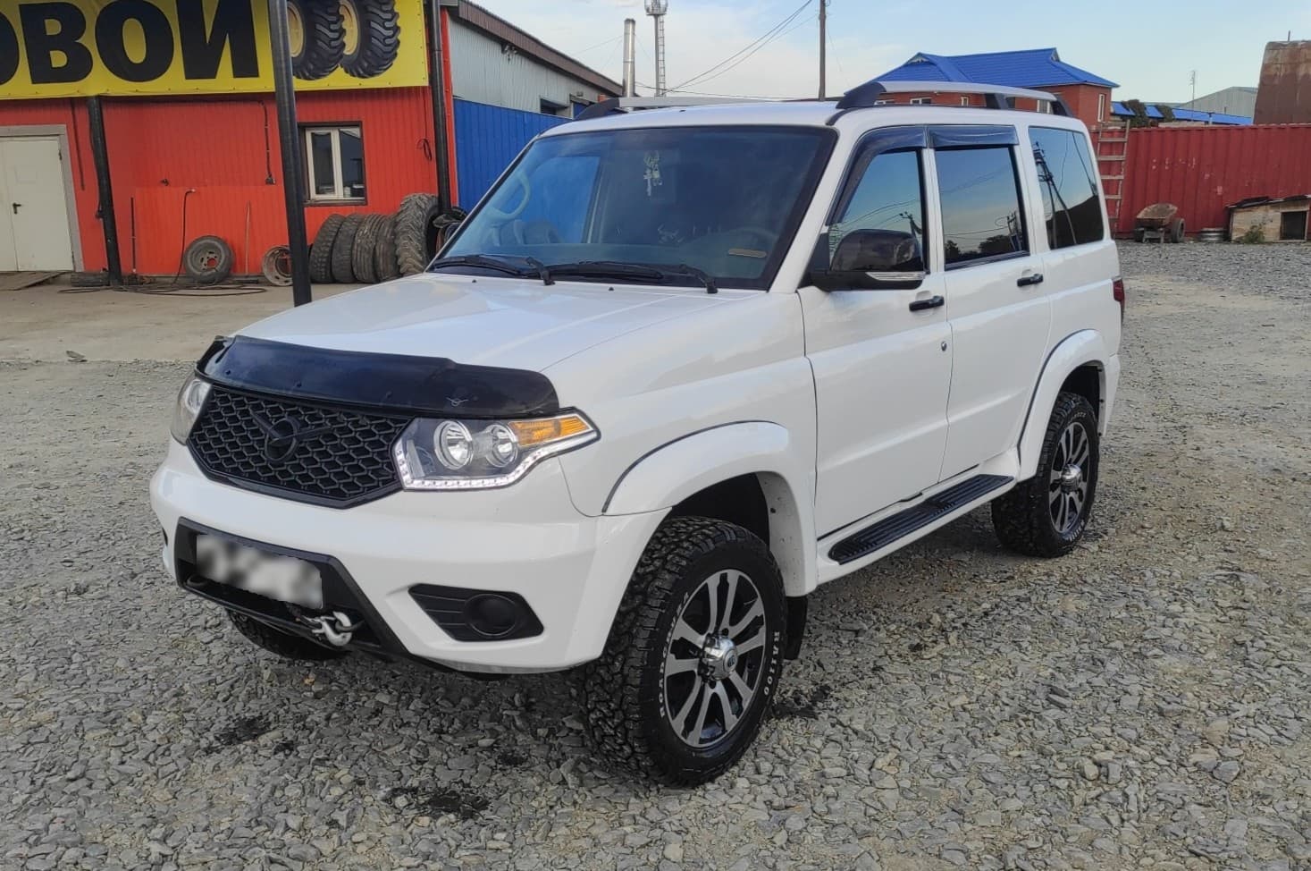 UAZ PATRIOT - 1