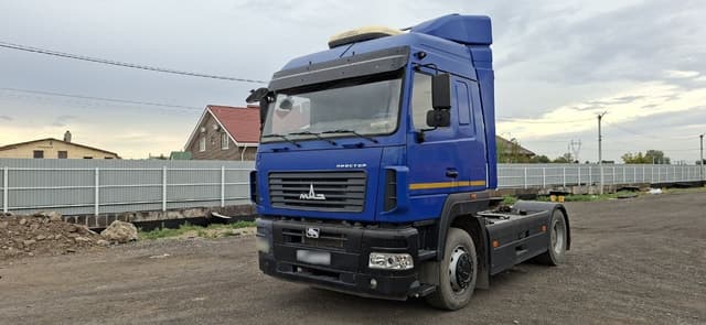МАЗ 5440 4X2 Седельный тягач - 1