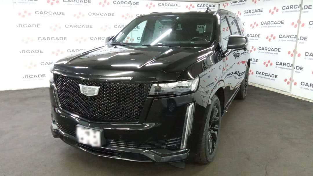 Cadillac Escalade - 1