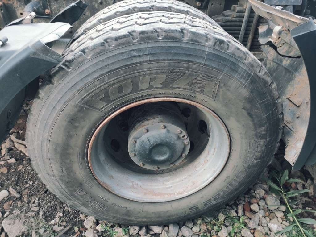 Shacman (Shaanxi) SX* 6x4 Седельный тягач - 9