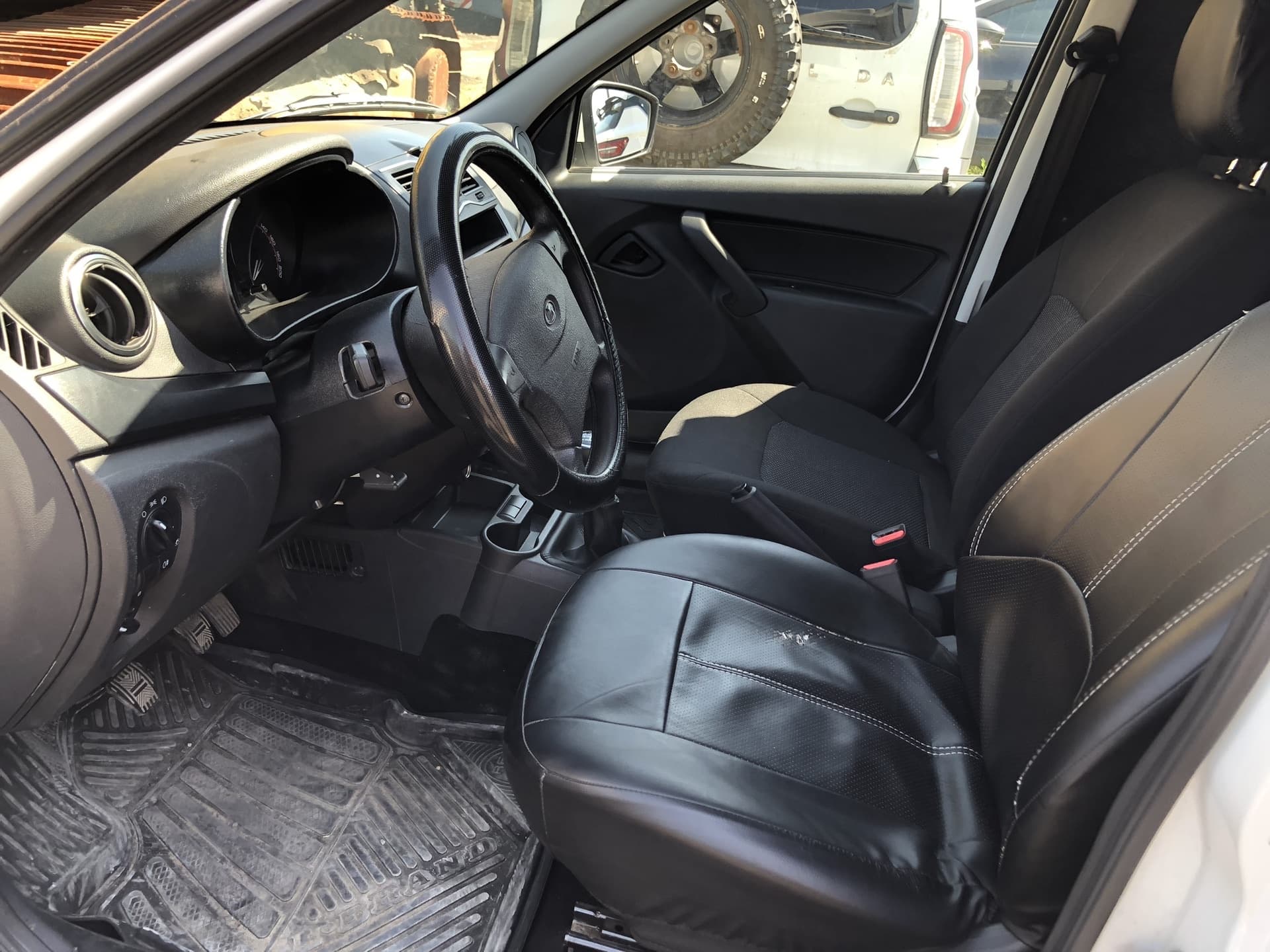 Вис 2349* на шасси LADA Granta Промтоварный фургон - 6