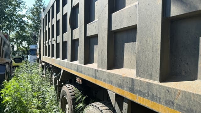 FAW J6 8x4 Самосвал - 4