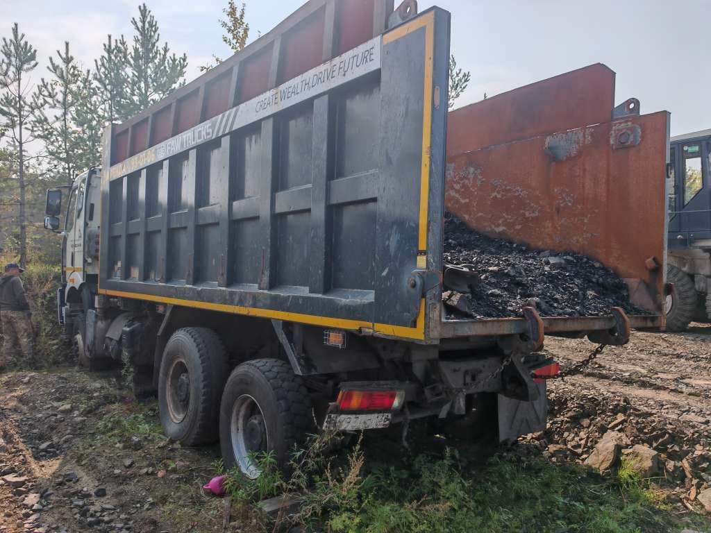 FAW J6* 6x4 Самосвал - 3