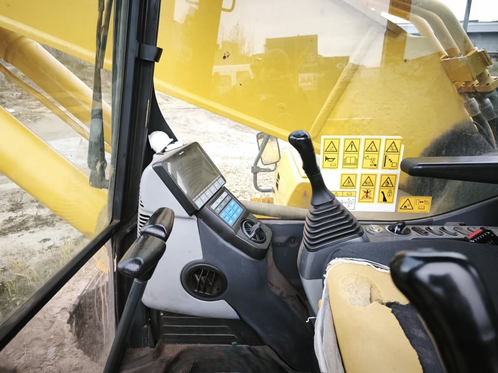 Komatsu PC 300 Экскаватор - 5