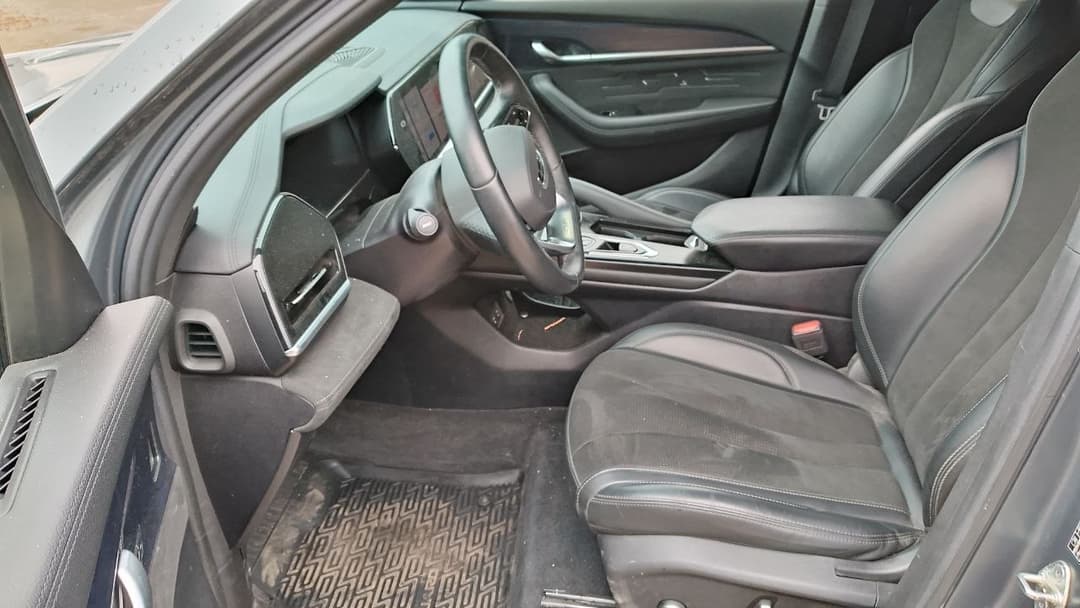 Geely Monjaro - 6