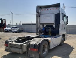 Foton AUMAN 4x2 Седельный тягач - 3