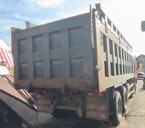 Shacman (Shaanxi) SX* 8x4 Самосвал - 3