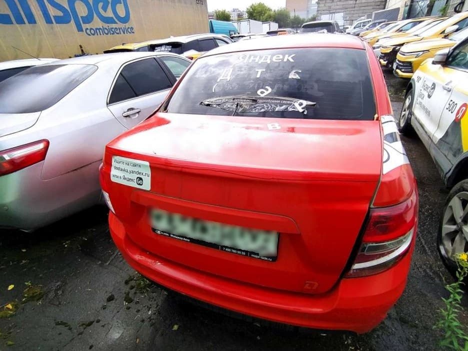 Lada Granta седан - 4