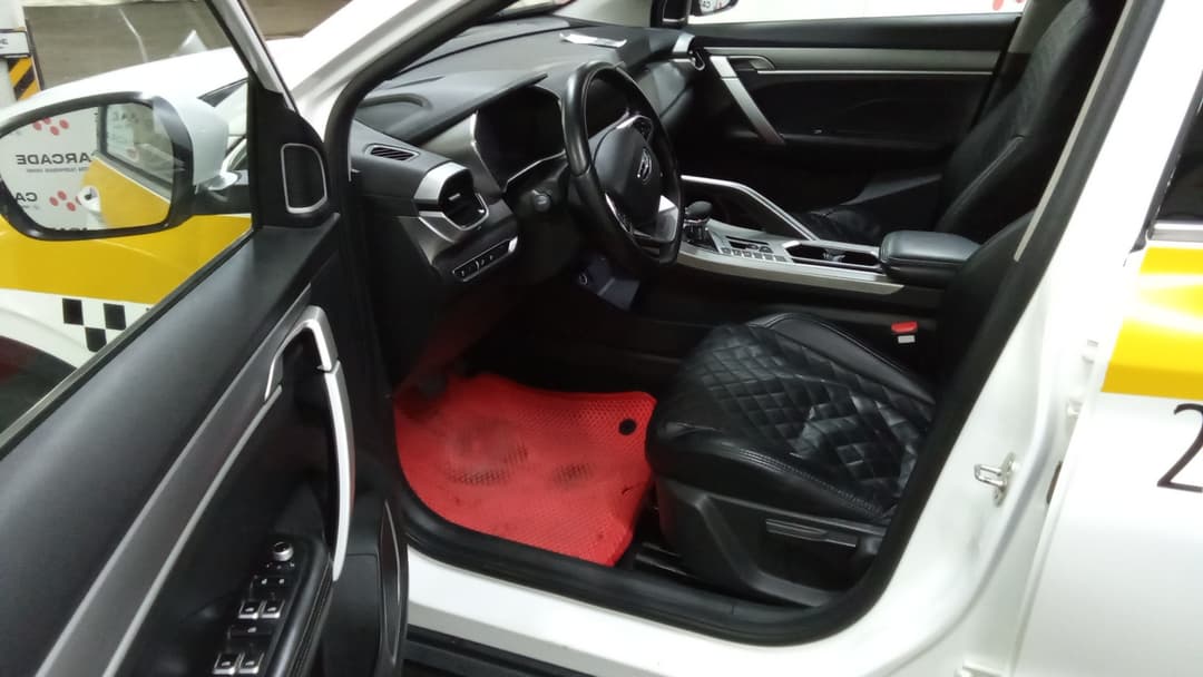 Geely Coolray - 6