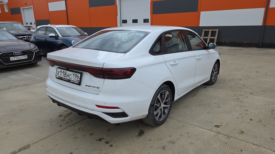 Geely EMGRAND - 3