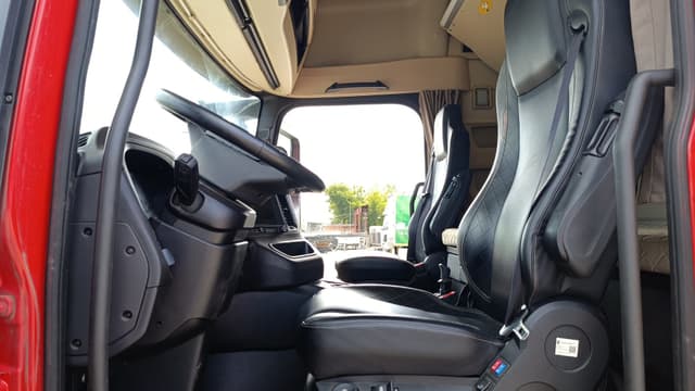 Shacman (Shaanxi) SX* 4x2 Седельный тягач - 6