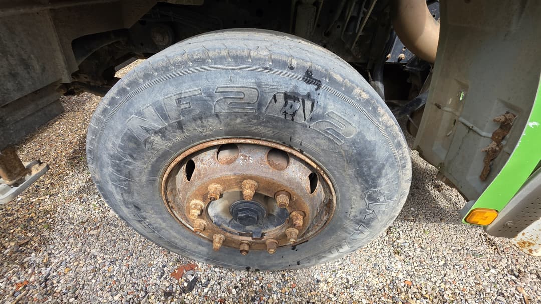 Shacman (Shaanxi) SX* 6x4 Самосвал - 9