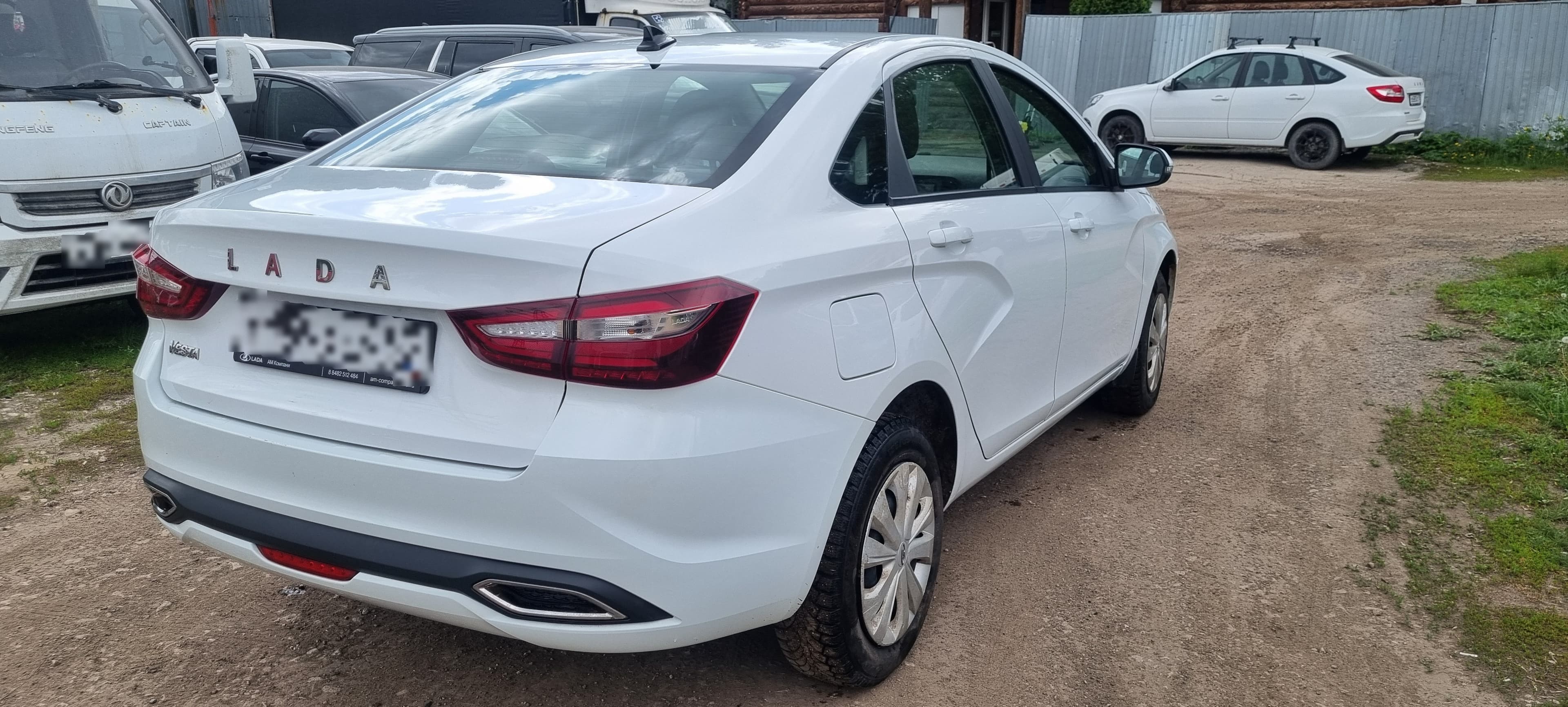 Lada Vesta седан - 3