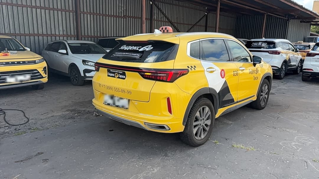 Exeed LX - 3