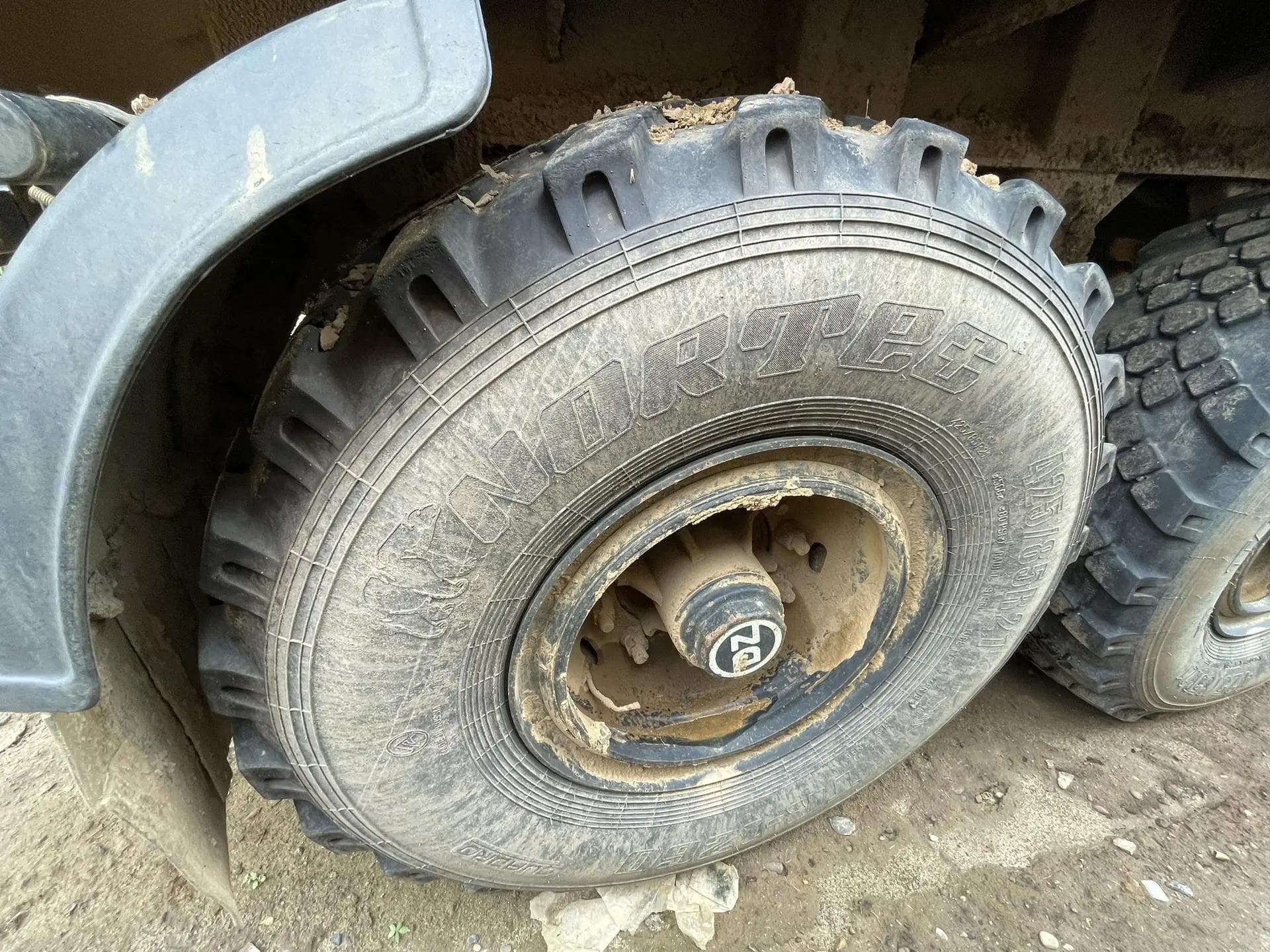 Производственная Компания Универсальной Спецтехники 4679* Полуприцеп бортовой - 5