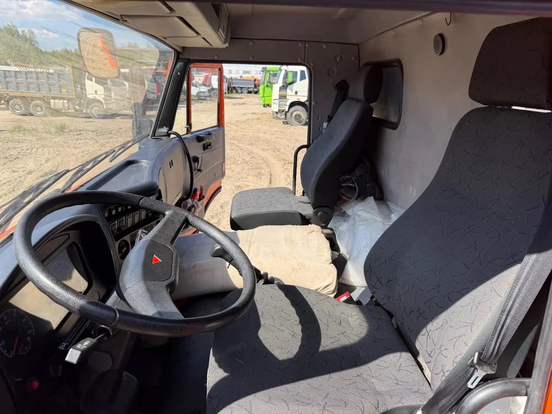 Кран Центр "Камаз" 6591* на шасси КамАЗ 43118 6x6 Бортовой с КМУ - 6