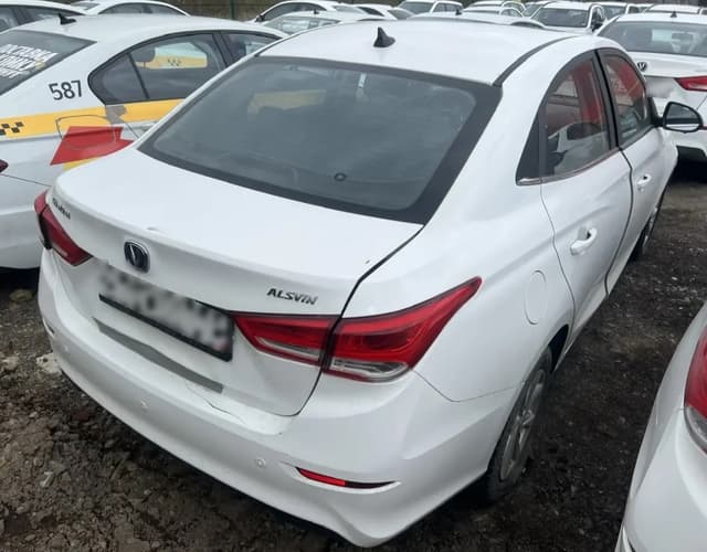 Changan Alsvin - 3
