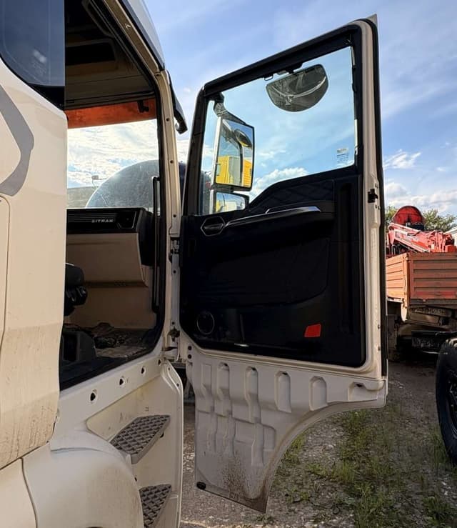 Sitrak C7H 4x2 Седельный тягач - 6