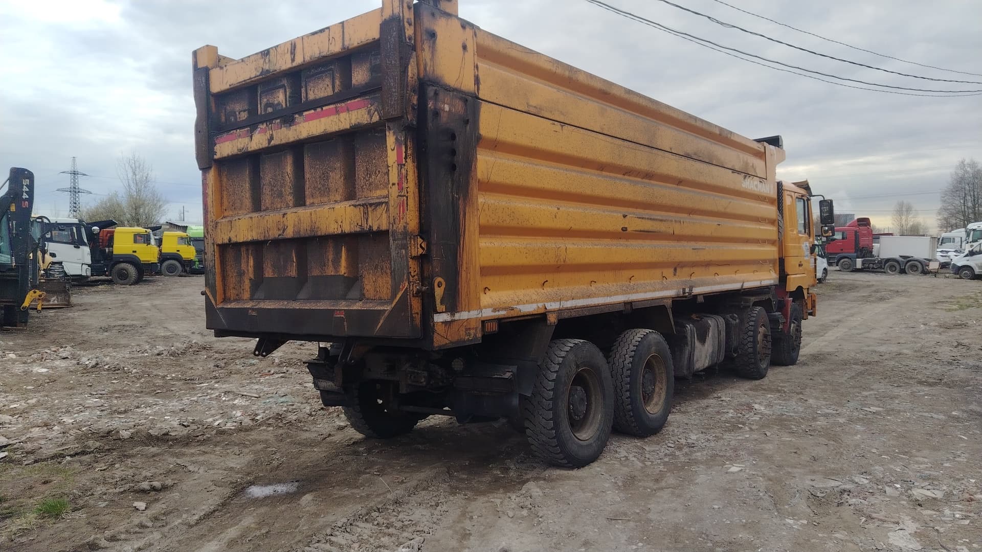 Shacman (Shaanxi) SX3318DT366 8x4 Самосвал - 3