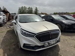 Hongqi H5 - 2