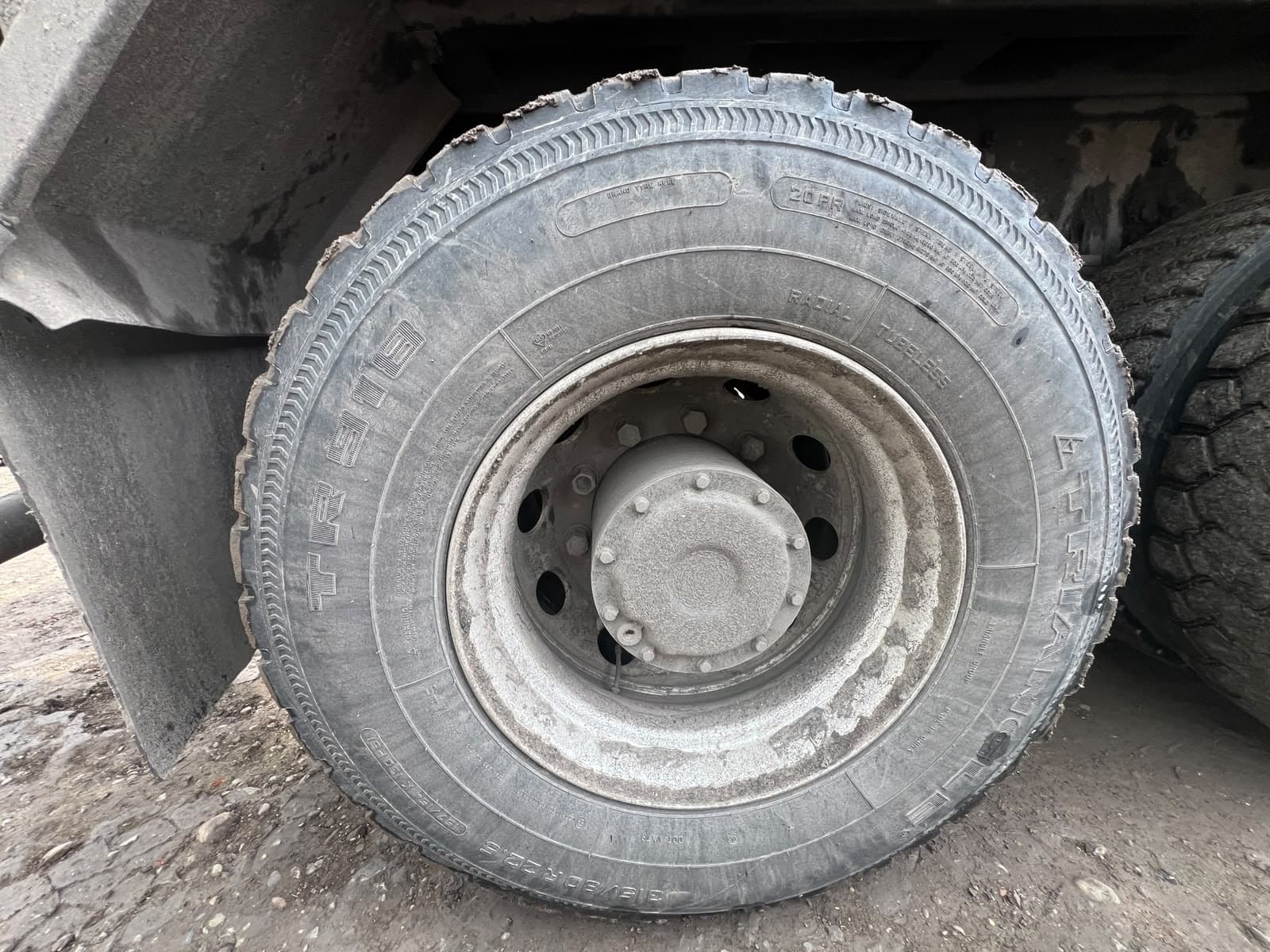 FAW J6 8x4 Самосвал - 9