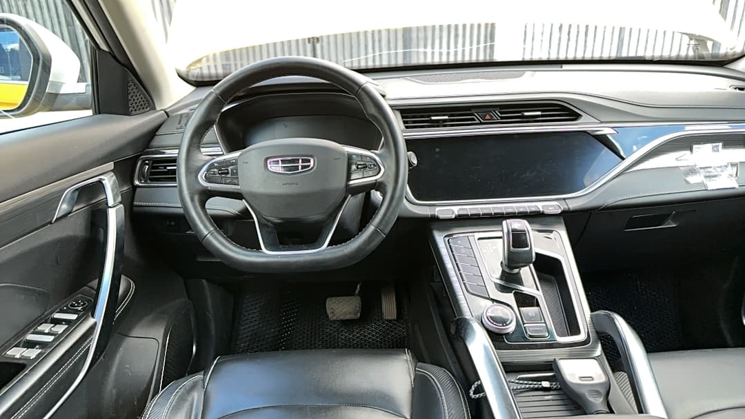Geely Atlas Pro - 5