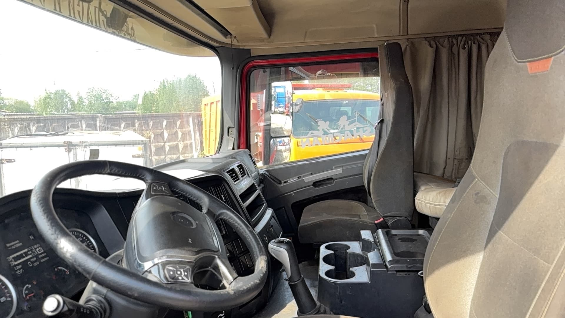 Shacman (Shaanxi) SX* 8x4 Самосвал - 5