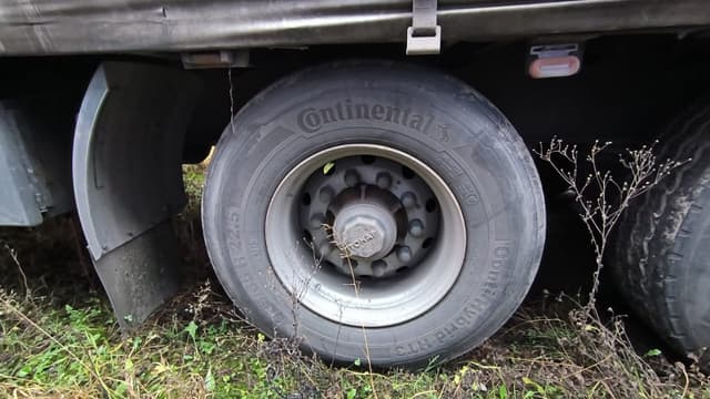 Тонар 9746* Полуприцеп шторный - 6