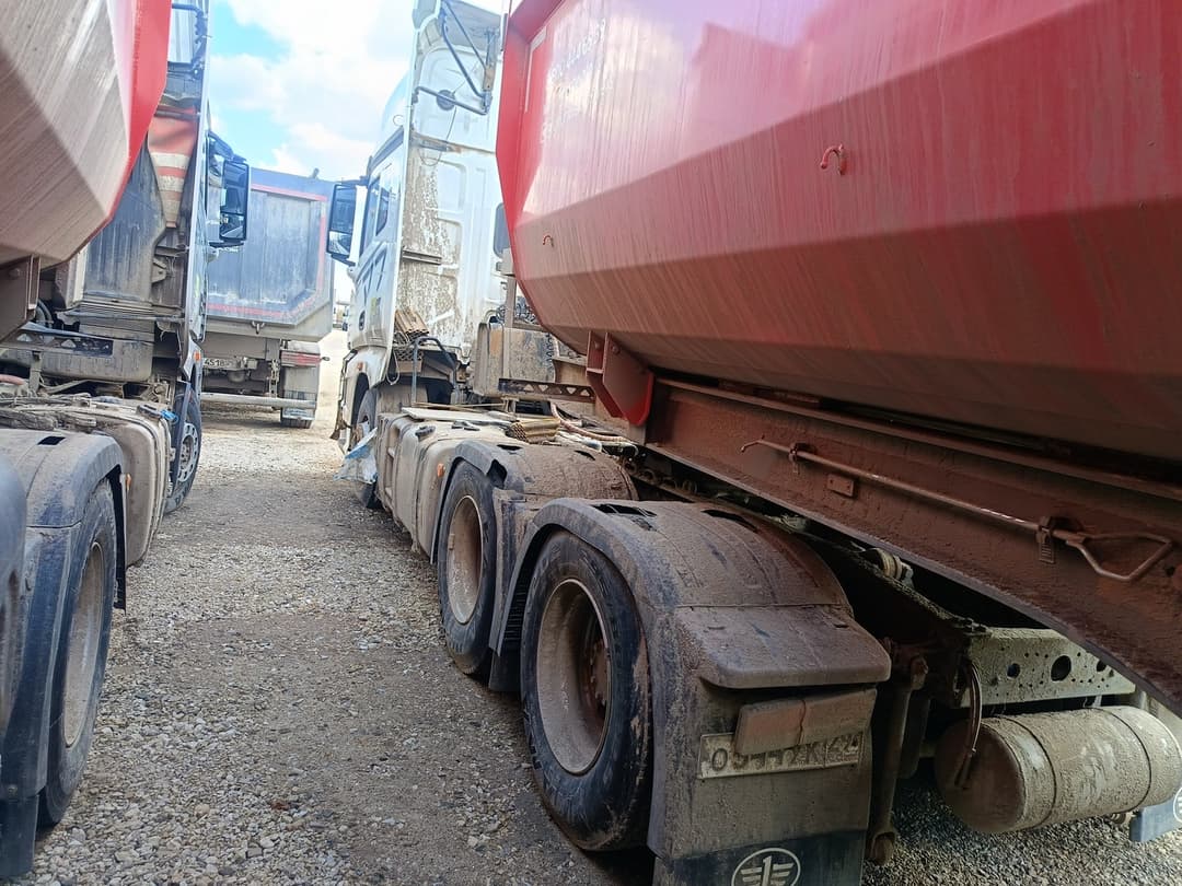 FAW CA 4250 6X4 Седельный тягач - 4