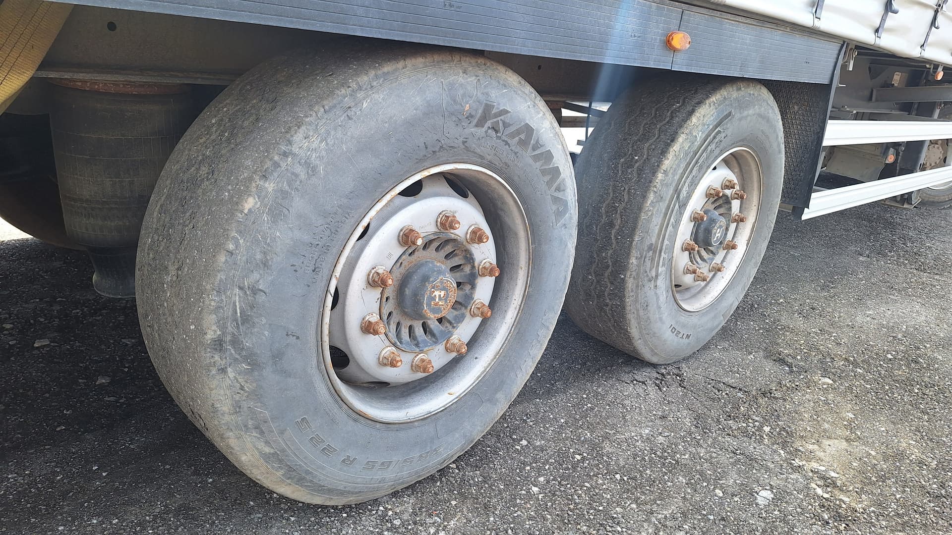 Bonum 9142* Полуприцеп шторный - 4