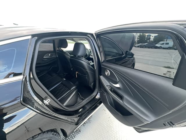 Chery ARRIZO 8 - 8