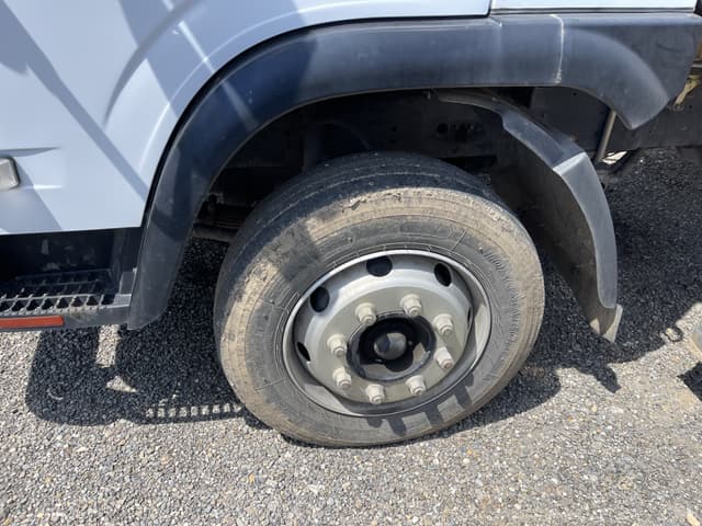 Dongfeng PC* 4x2 Бортовой с КМУ - 8