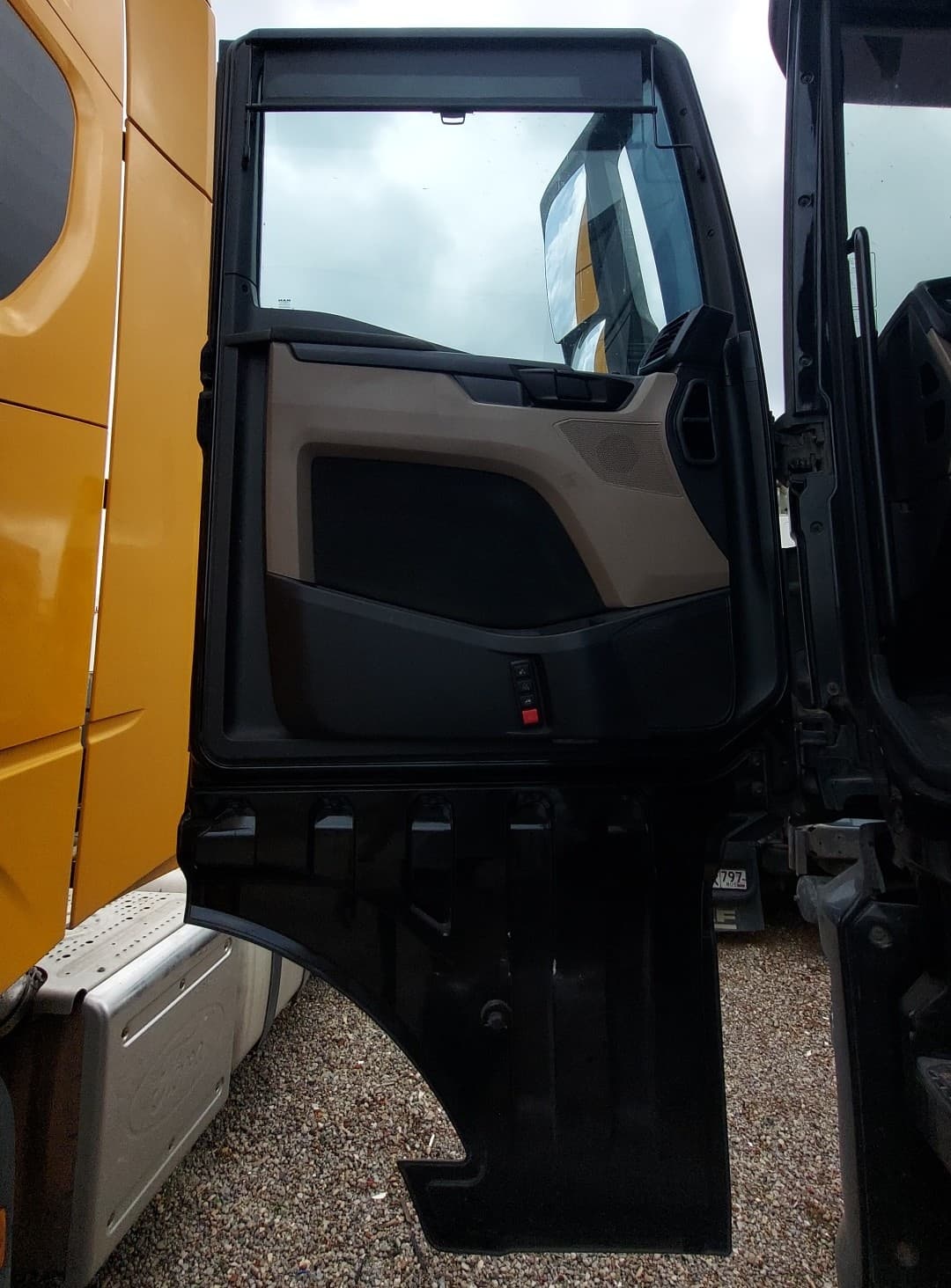 MAN TGX 4X2 Седельный тягач - 8