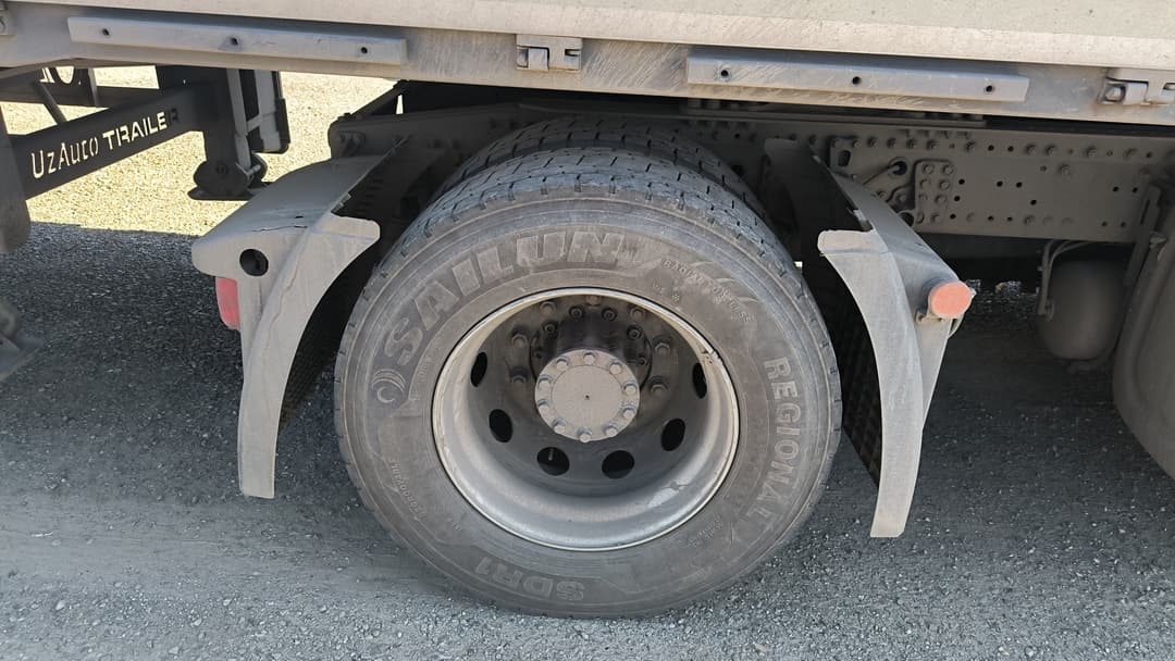 FAW J7 4x2 Седельный тягач - 10