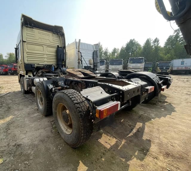 Shacman (Shaanxi) SX* 6x4 Седельный тягач - 4
