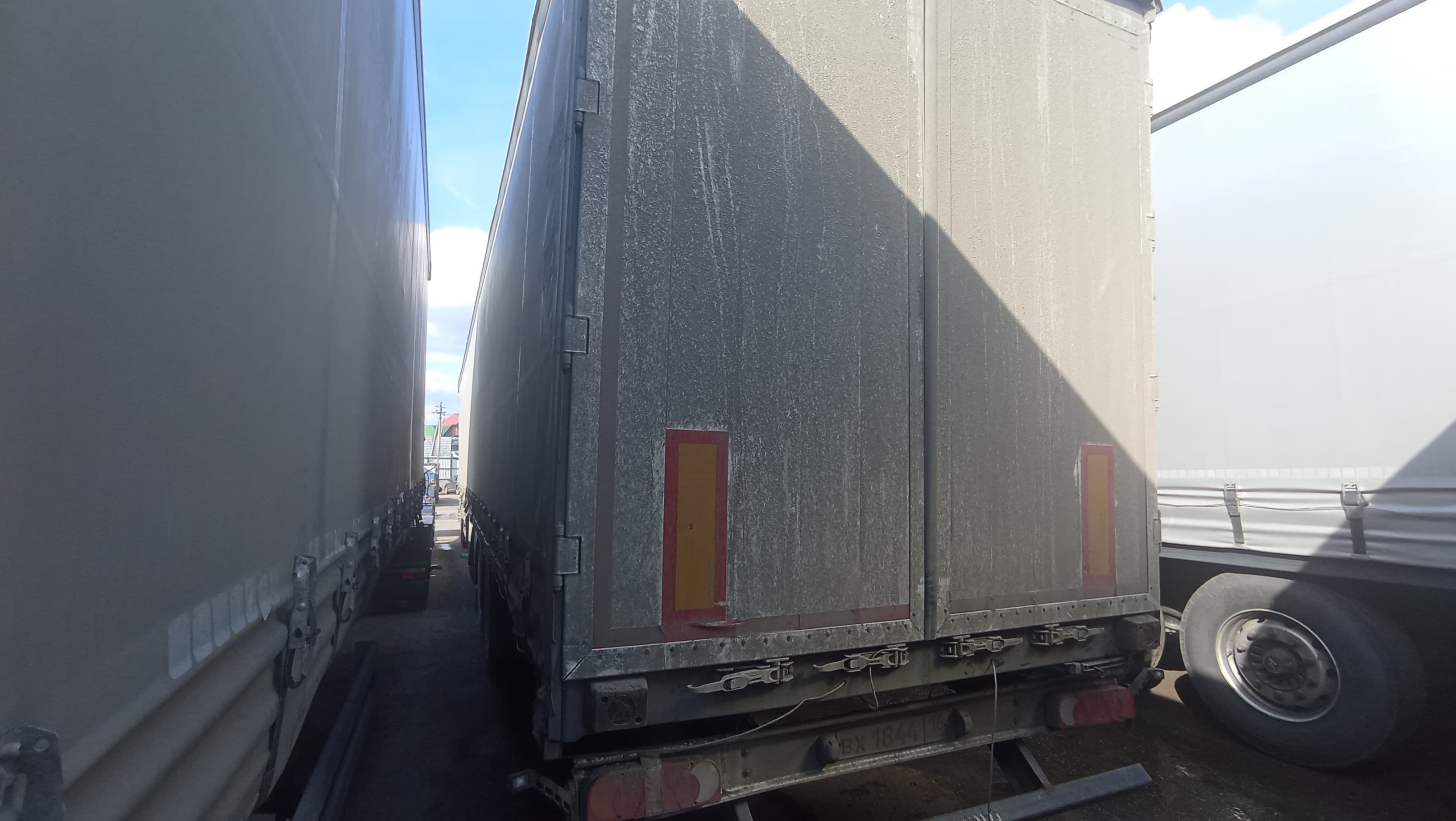 Тонар 97882 Полуприцеп шторный - 4