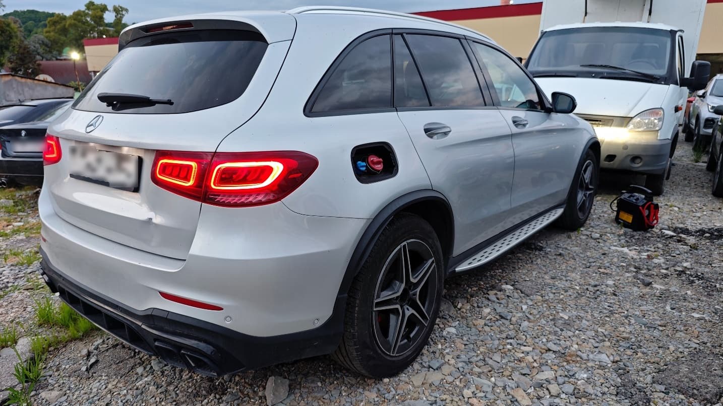 Mercedes-Benz GLC - 3