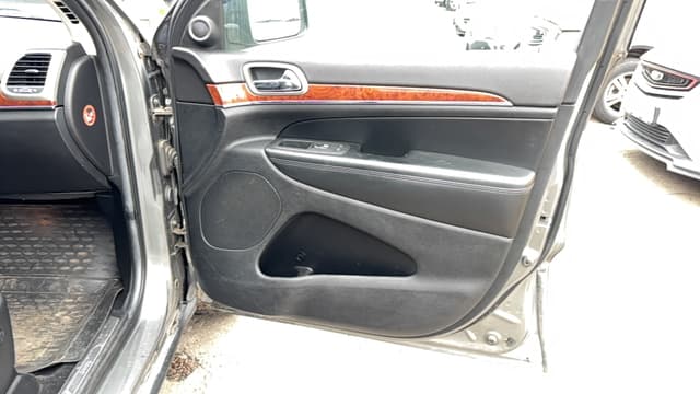 Jeep Grand Cherokee - 7