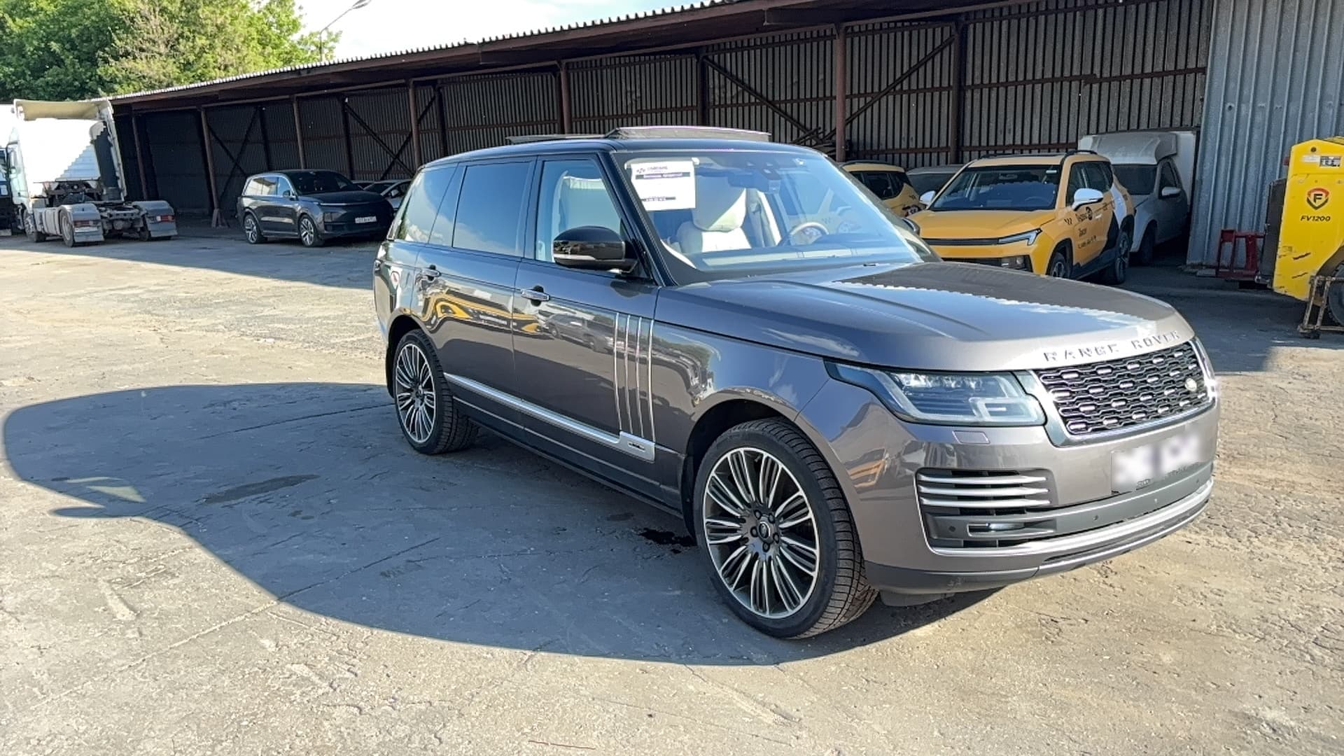 Land Rover Range Rover - 2