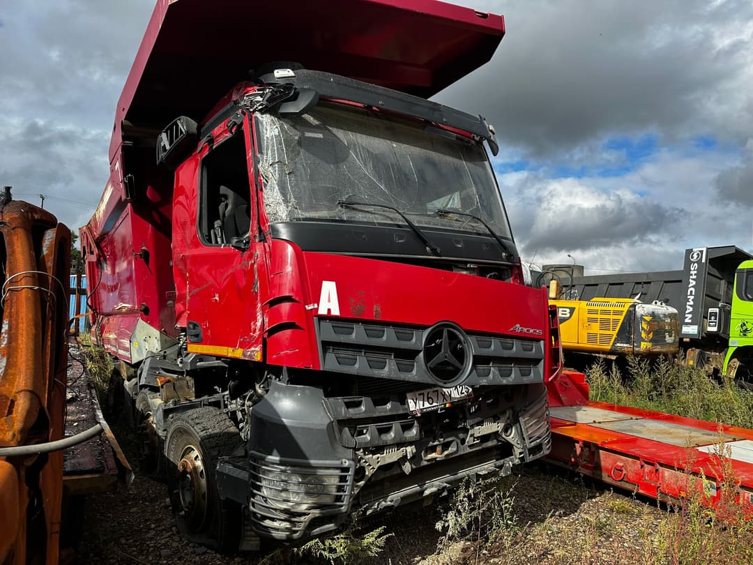 Mercedes-Benz Arocs 8x4 Самосвал - 2