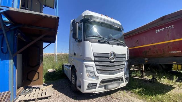 Mercedes-Benz Actros 4x2 Седельный тягач - 2