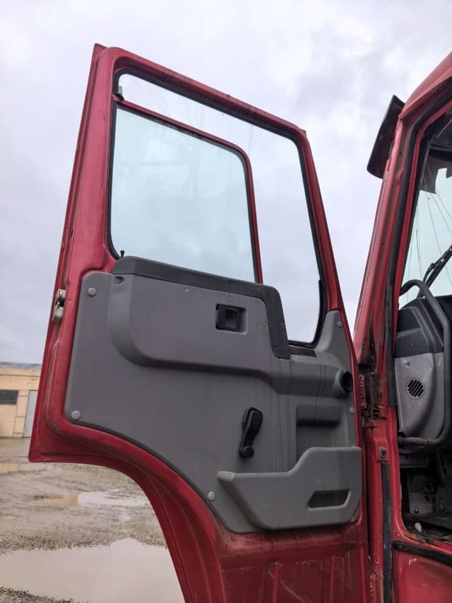 Howo T5G 6x4 Самосвал - 7