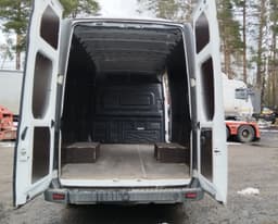 GAZ GAZELLE NEXT 4,6 4x2 Цельнометаллический - 8