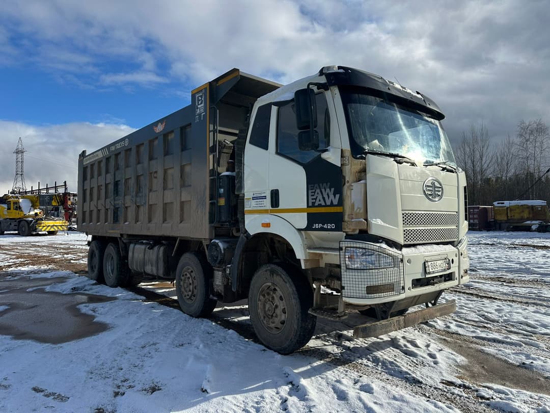 FAW J6 8x4 Самосвал - 2
