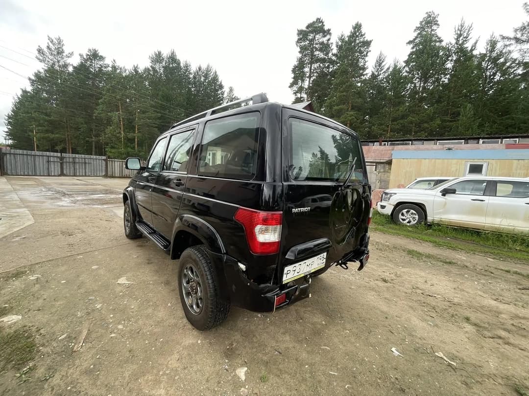 UAZ PATRIOT - 4