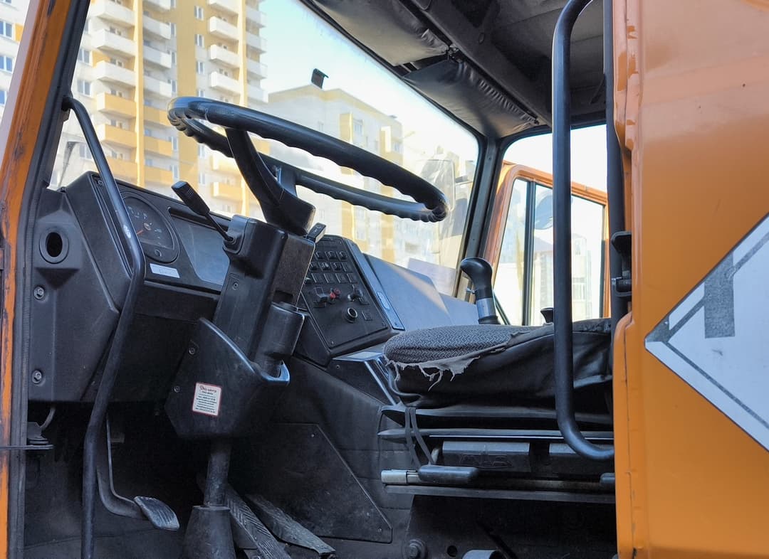Купава 6731* на шасси МАЗ 5516Х5 6x4 Самосвал - 5