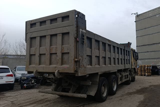 Shacman (Shaanxi) SX* 8x4 Самосвал - 3